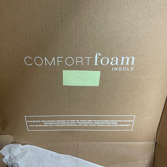 Journee Collection Womens Western Boots Size 7.5 Cowboy Ivory Ankle Boots New - Picture 8 of 14